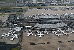 Luchtfoto van Parijs Charles de Gaulle Airport, bestemming vanuit Gent
